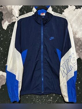 Nike Colorblock Spellout Sleeve Windbreaker Jacket